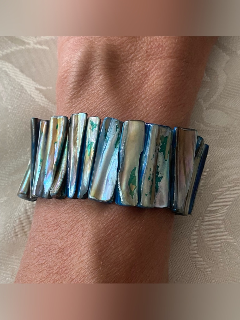 Blue Abalone Shell Stretch Bracelet 7” To 10” Long x 1” Vertical Pieces Beach